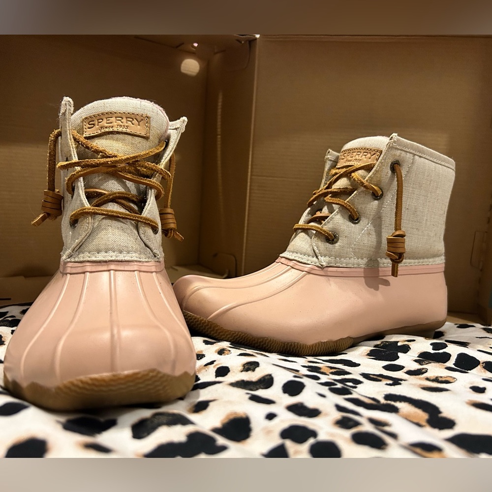 Sperry rain boots